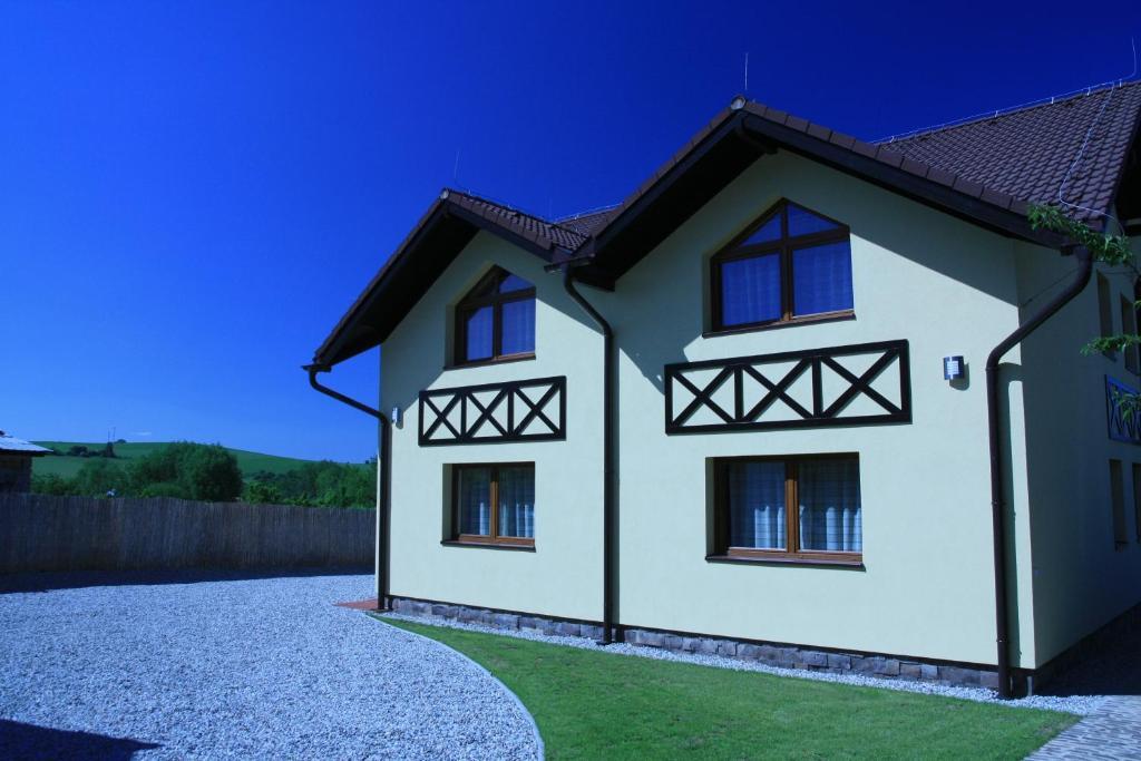 亚斯纳滑雪公寓式酒店 Pavčina Lehota 外观 照片